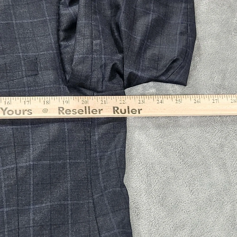 Peter Millar Blazer Mens 42R Gray Plaid Wool Made In Canada Sport Coat Jacket